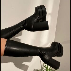 Steve Madden Black Heeled Boots